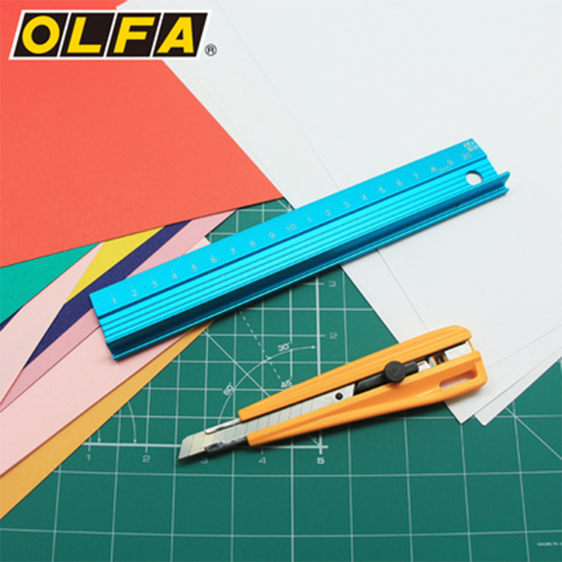 OLFA日本300标准型小刀螺栓加强固定切割刀配套9mm刀片美工刀